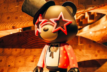 周杰伦与名厨江振诚联合推出NFT独家甜点AfroBear爆炸熊