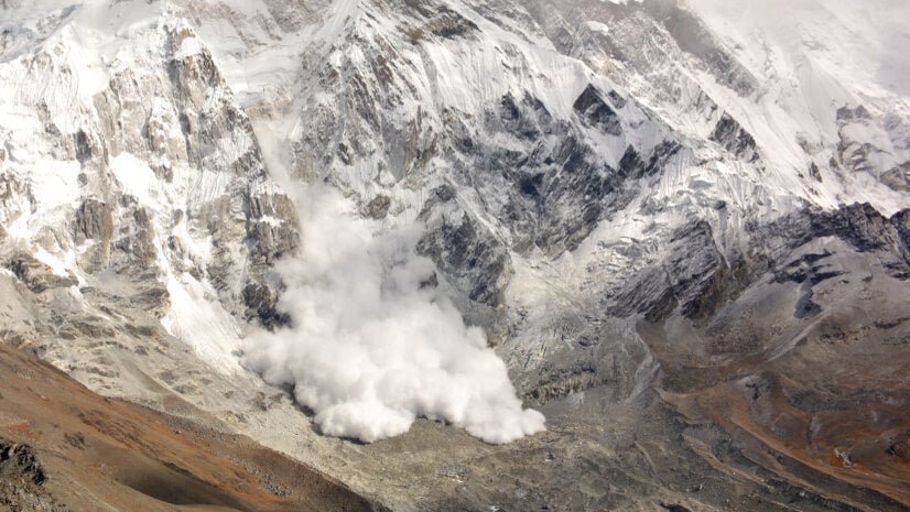 纳斯达克文件更改以列出VaneckAvalancheETF