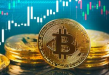 比特币重返33000美元关口 火币科技涨13%雄岸科技涨11%