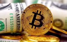 比特币暴涨暴跌风险重重