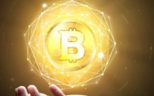 股市刚刚回血 比特币再度逼近历史新高