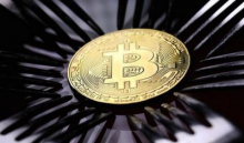 比特币再创历史高点单价突破6万美元，约合人民币39万元