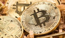  比特币巅峰狂舞：机构入场略显谨慎 散户资金却很勇猛