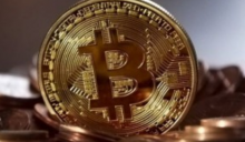 被假APP骗走17.1枚比特币，男子炮轰苹果应用商店