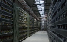 比特币“大甩卖”，可机构并不着急进场