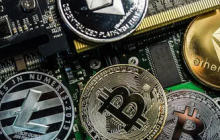  美国参议员警告加密货币风险并向SEC施压以加强监管