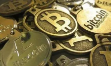 比特币年末继续回调 关键技术位受考验