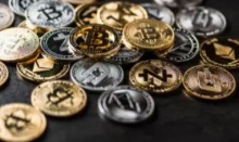 比特币价格遭腰斩后 加密货币寒冬临近了？