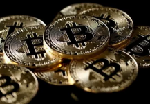 亚马逊(AMZN.US)“带飞”风险资产 比特币价格重回4万美元上方