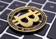  BTC跌破 42000美元