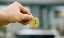 连跌八周后终迎反弹！比特币重回3万美元上方