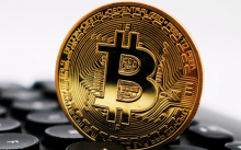 比特币跌破30000美元大关 或将进一步下跌