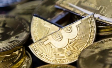 调查显示大部分投资者认为比特币可能跌至1万美元