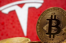 马斯克也从币圈提款：特斯拉一个季度卖了3/4的比特币，还卖的不低