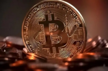  BTC跌破  21000美元