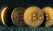 全球市场情绪紧绷 比特币一度跌至一周低点