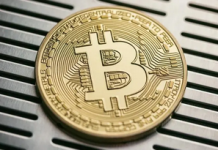 鲍威尔“放鸽”提振风险资产 比特币涨超8%突破2.3万美元