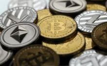 赵长鹏：加密货币是高风险、高波动性的