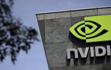 英伟达CEO：将启动新一轮降价清显卡库存，为下一代产品做准备