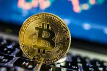  BTC跌破  20000美元